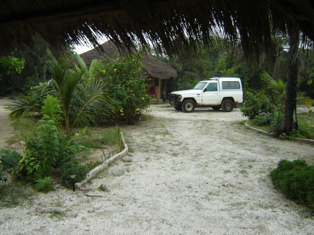 Kansala Ta Toto Hotel Kafountine Exterior photo